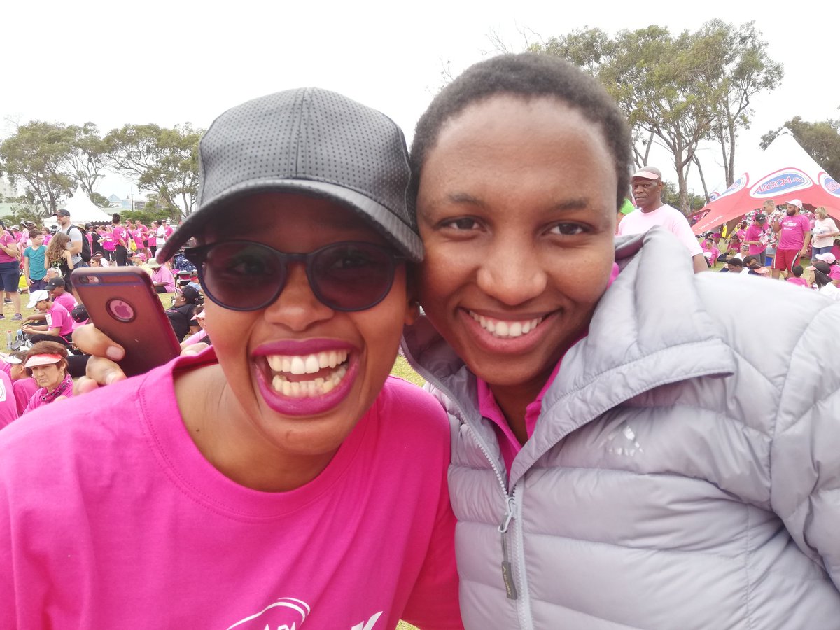 How awesome is this? Yamkela and Sisipho see one another again after 9 years. Friendships that last! Awesome vibes all round at the #algoafm Big Walk for Cancer❤️