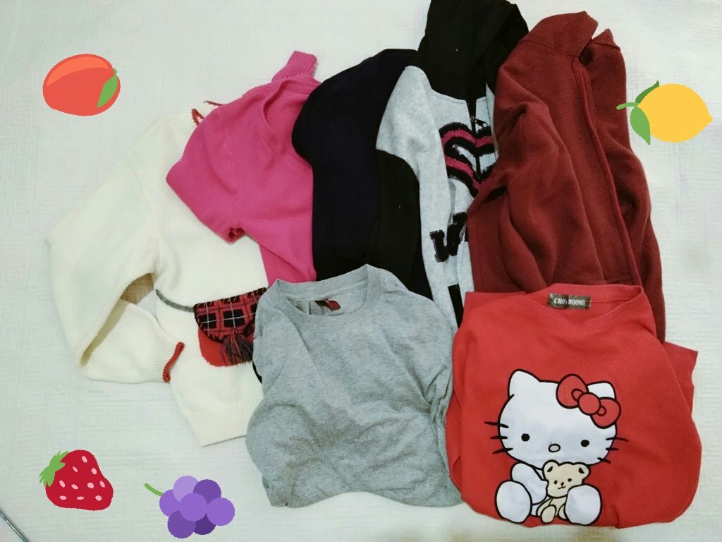 Merty110's tweet photo. ก็อกๆๆ ใกล้หนาวเเย้ววมาสอยเสื้อเเขนยาวกันเต้อะ🍒🍒
ลงของ19.00เน้ออ🍍 #ส่งต่อเสื้อผ้า #เสื้อกันหนาว #เสื้อแขนยาว #ส่งต่อเสื้อผ้ามือสอง #ส่งต่อ 🍡🍡 https://t.co/c8cGHYQ6Sd