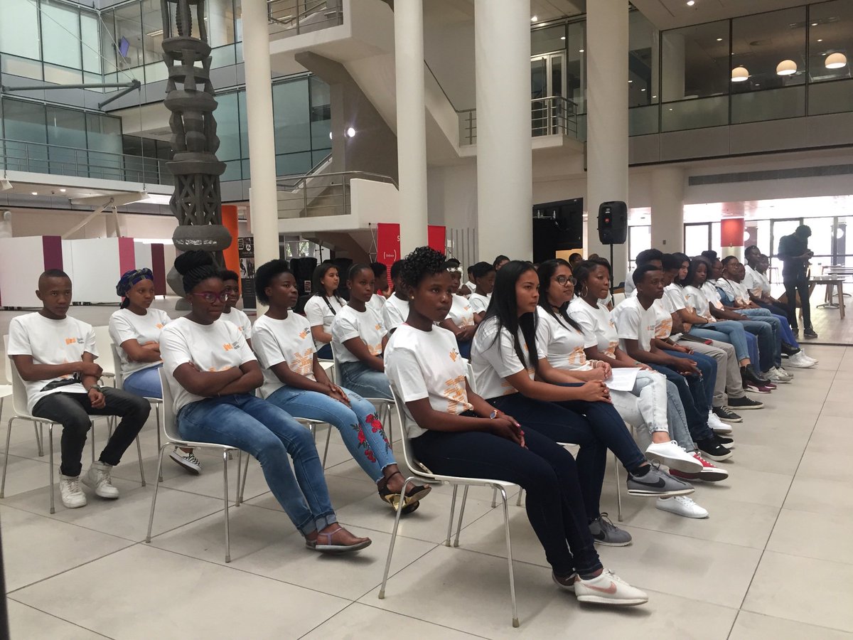 yledsa's tweet photo. #ONECOHORT #YLEDGRAD  LETS GO! https://t.co/fdehEWwqQf