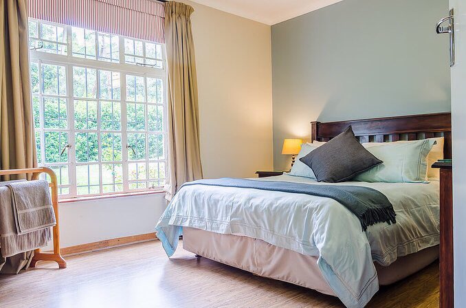 Spacious second room @ Rose Cottage 🛌 #comfybed #selfcateringaccommodation #selfcatering #makeyourselfathome🏡 #yournextholidaydestination #nottinghamroad #midlands #midlandsmeander #midlandswedding