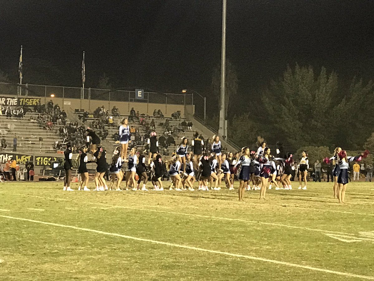 Two great schools, one Fresno Unified!  Great compilation!  Knights and Tigers together!@fresnounified @joeymoonyos540 <a href="/BHSKnights55/">Bullard High School</a>