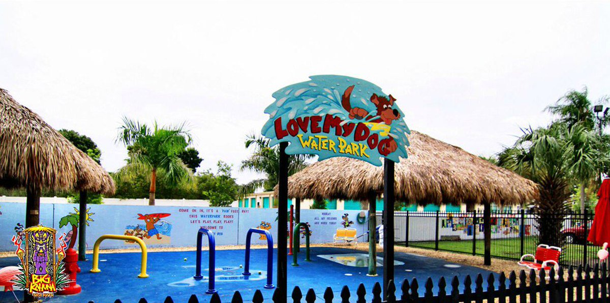 Palmhut's tweet photo. Love My Dog Resort &amp; Playground - St. Petersburg: https://t.co/jb8lAdb4Os

#PalmHuts #tikihuts #tikibars #tikirepair #rethatch #TikiHutThatching #tikihutrepair #Florida https://t.co/PTx07MtMNS