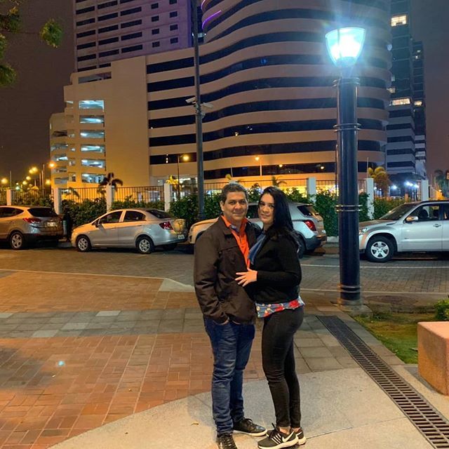 elangelazul's tweet photo. Felicidad es también tener paz para poder disfrutar junto con los tuyos y los que amas, sin que sea una fecha especial, sin tener un motivo aparente, sino únicamente por el deseo de vivir y ser feliz. #Vida #Familia #Coqui #Amor #Liderandotuvida #AngelB… https://t.co/Jx7MWO3x2G https://t.co/uywBMiQu2W