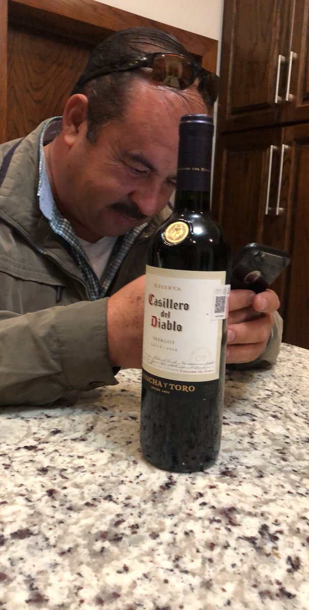 danydelmo's tweet photo. Díganme si alguien tiene un papi como el mío????? Te amo 😍 https://t.co/sCb8iIdGZN
