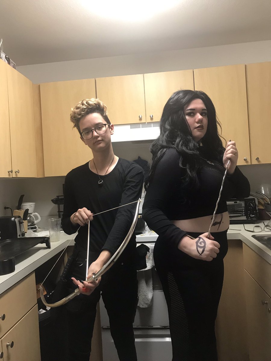 MonixaWrites's tweet image. “We’re Lightwoods. We break noses and accept the consequences.” #SaveShadowhunters #Lightwoods @ShadowhuntersTV @cassieclare
