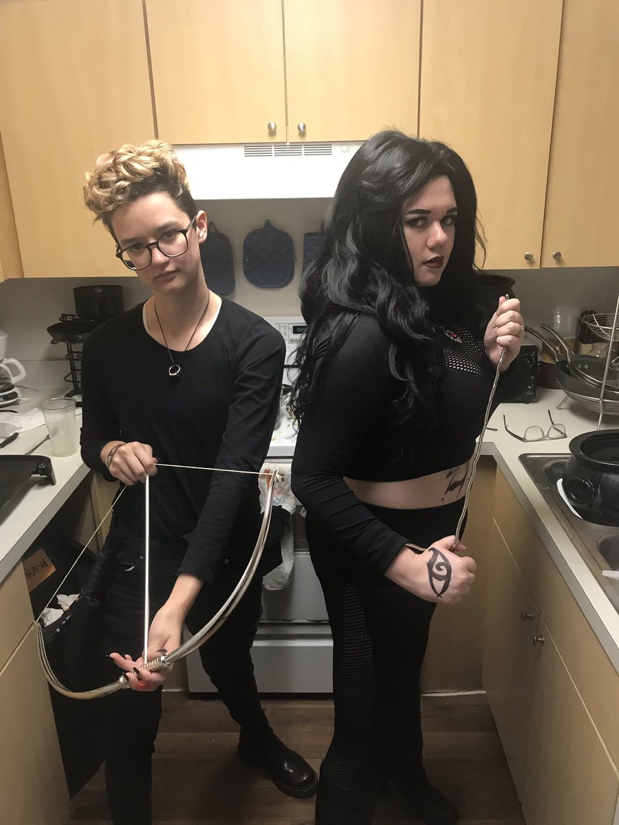 MonixaWrites's tweet image. “We’re Lightwoods. We break noses and accept the consequences.” #SaveShadowhunters #Lightwoods @ShadowhuntersTV @cassieclare