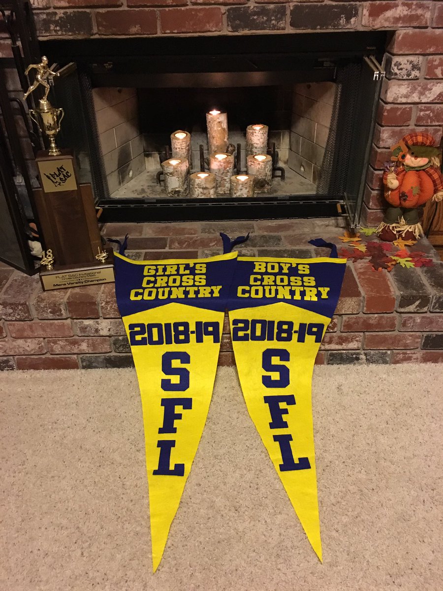 WhitneyDistance's tweet photo. We are proud to bring home Whitney’s first league titles in the SFL!! 🏆🐾 https://t.co/Z4NguvBG6k