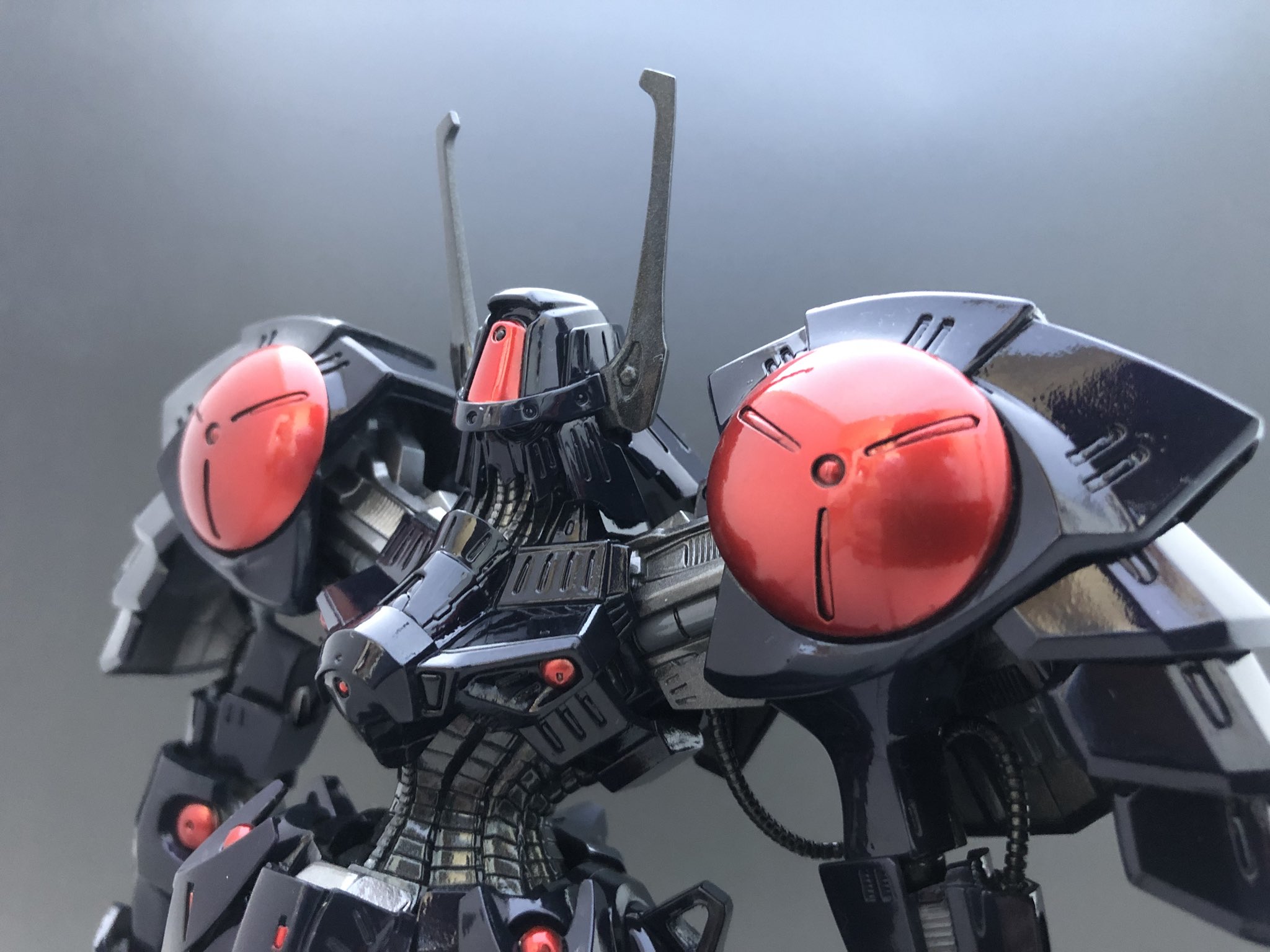 ta-2u on X: 