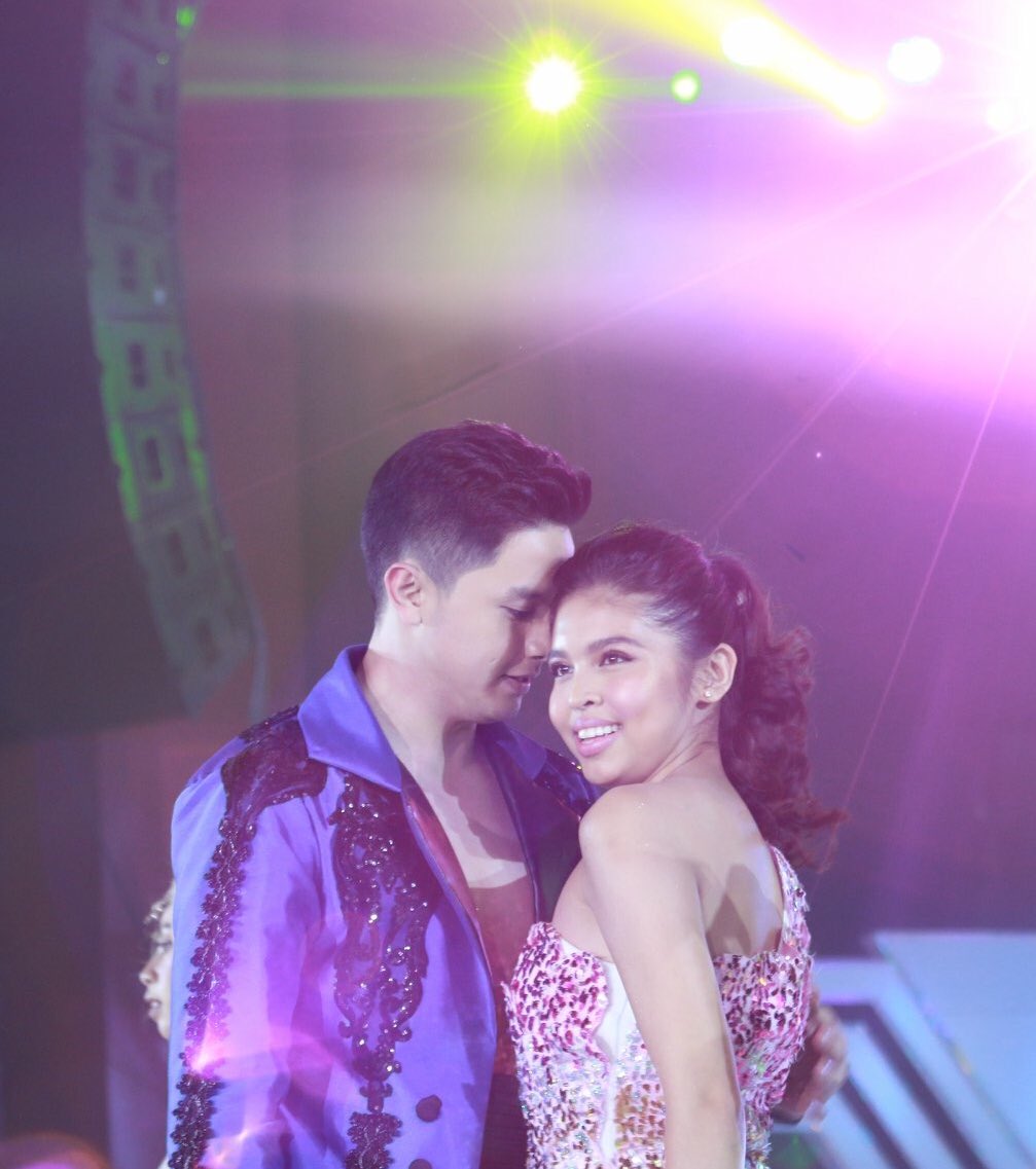TEKA LANG NAMAN!!!! 

Napaka perfect, yung chemistry nanampal.. 

(c) EB’s FB post
#ALDUBSimplyHappier