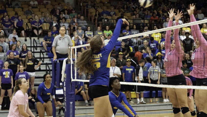 Valentine Puts Away 15 Kills; Swedes Fall on the Road at Southwestern <a href="/SwedesWVB/">Bethany College Volleyball</a> #RockarStockar - bethanyswedes.com/article/5056