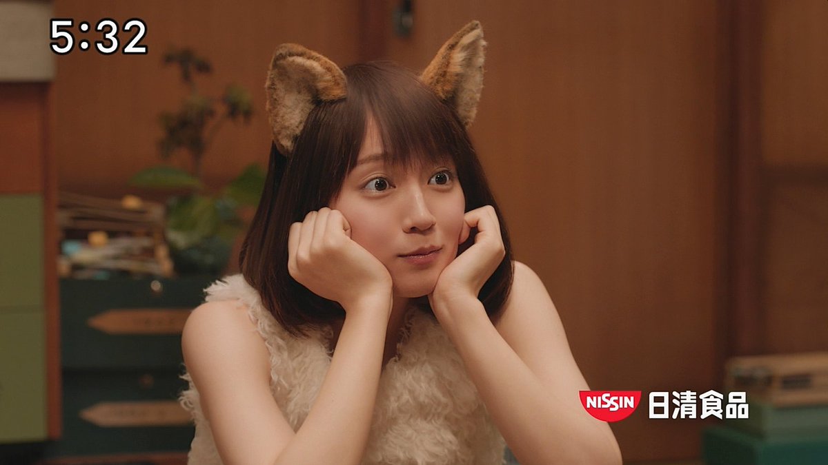 城丸香織 日清食品cm どん兵衛 どんぎつねの恩返し 15秒版 吉岡里帆c T Co Fh55jkzczi