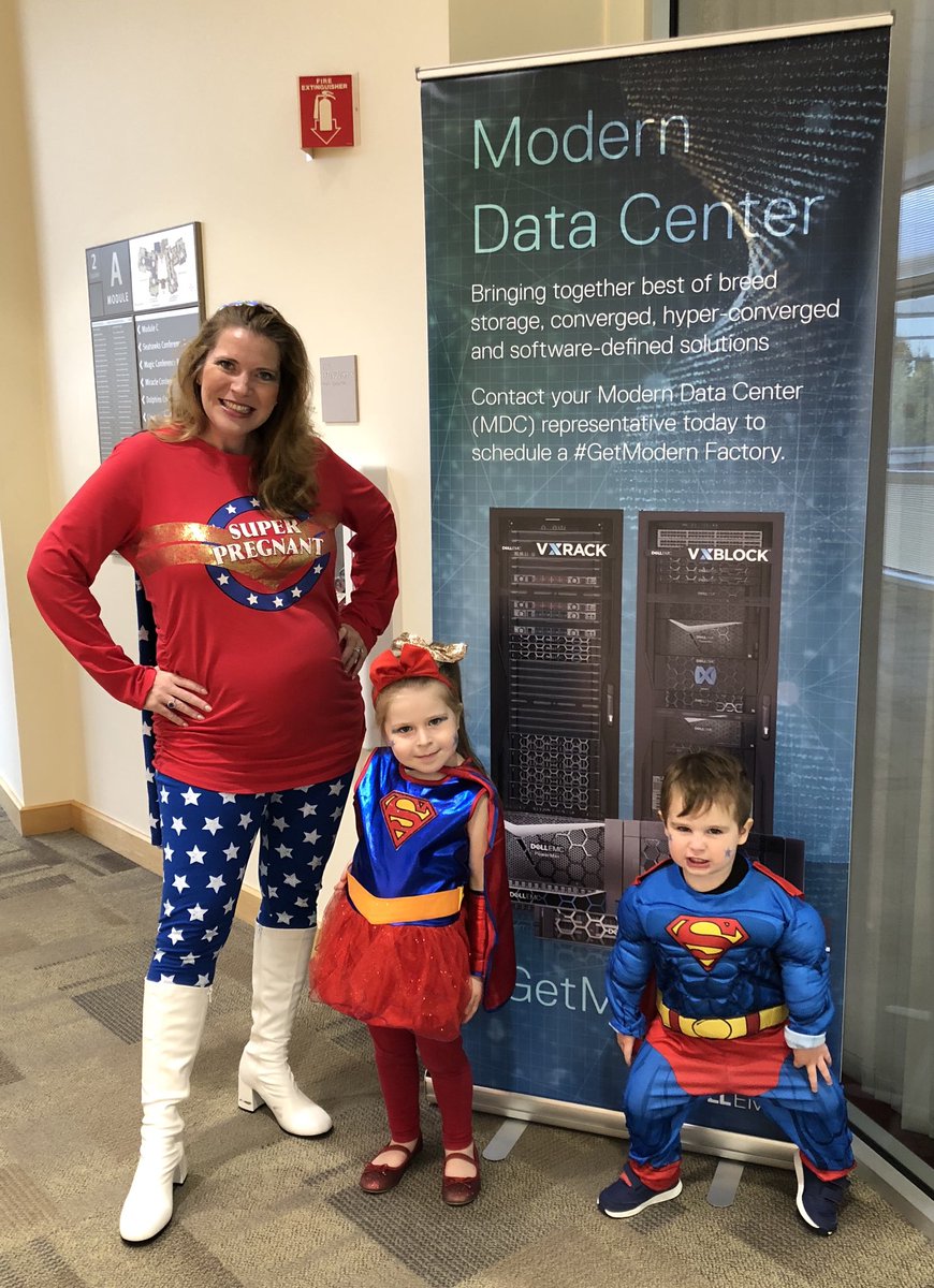 cmcm76's tweet photo. Showing our superpowers at the annual Office Halloween trick or treat event #DELLEMC #Iwork4Dell #greatplacetowork  #Superheroes #specialtysales #storage https://t.co/rjEDPqXqrF
