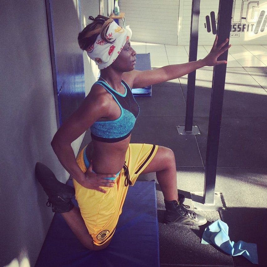 HlubiMboya's tweet photo. Sports Don't Build Character. They Reveal It. #supersaturday #paincave #crossfit #atgcrossfit #bodyweightninja πΊπ€π€π€πͺπΏβπΏ https://t.co/yreXhLLOyL