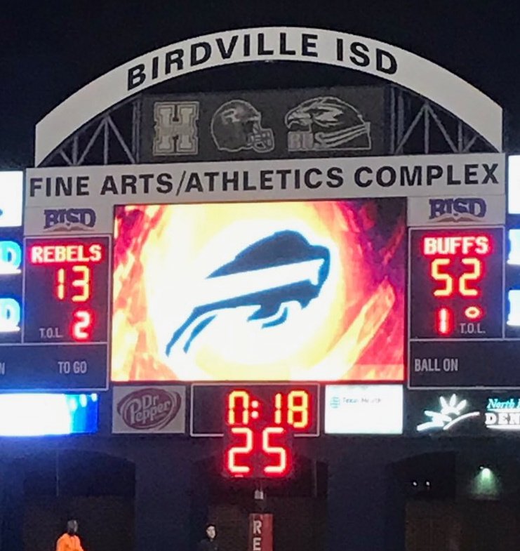 Nice to qualify for the playoffs for the 2nd year in a row. Great effort tonight Buffalos! #HaltomFamily
#NothingIsEasy