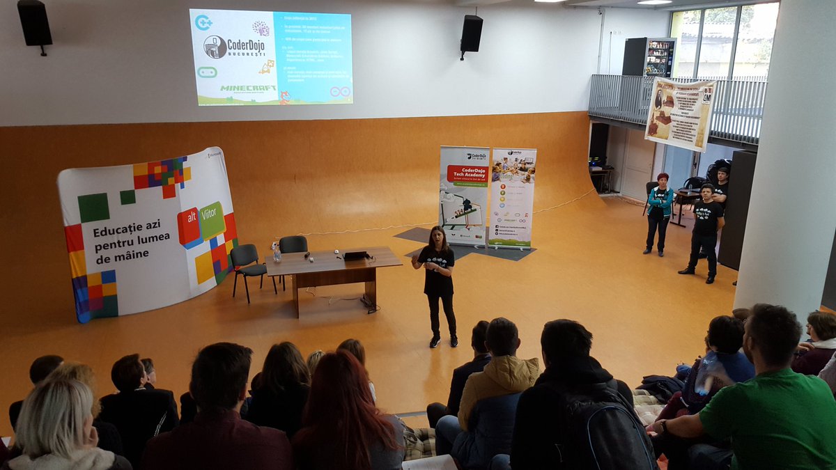adrian_petres's tweet image. CoderDojo concept launched in a new City: Brasov County @CoderDojo #coderdojoromania #brasov #stem #stemchallenge