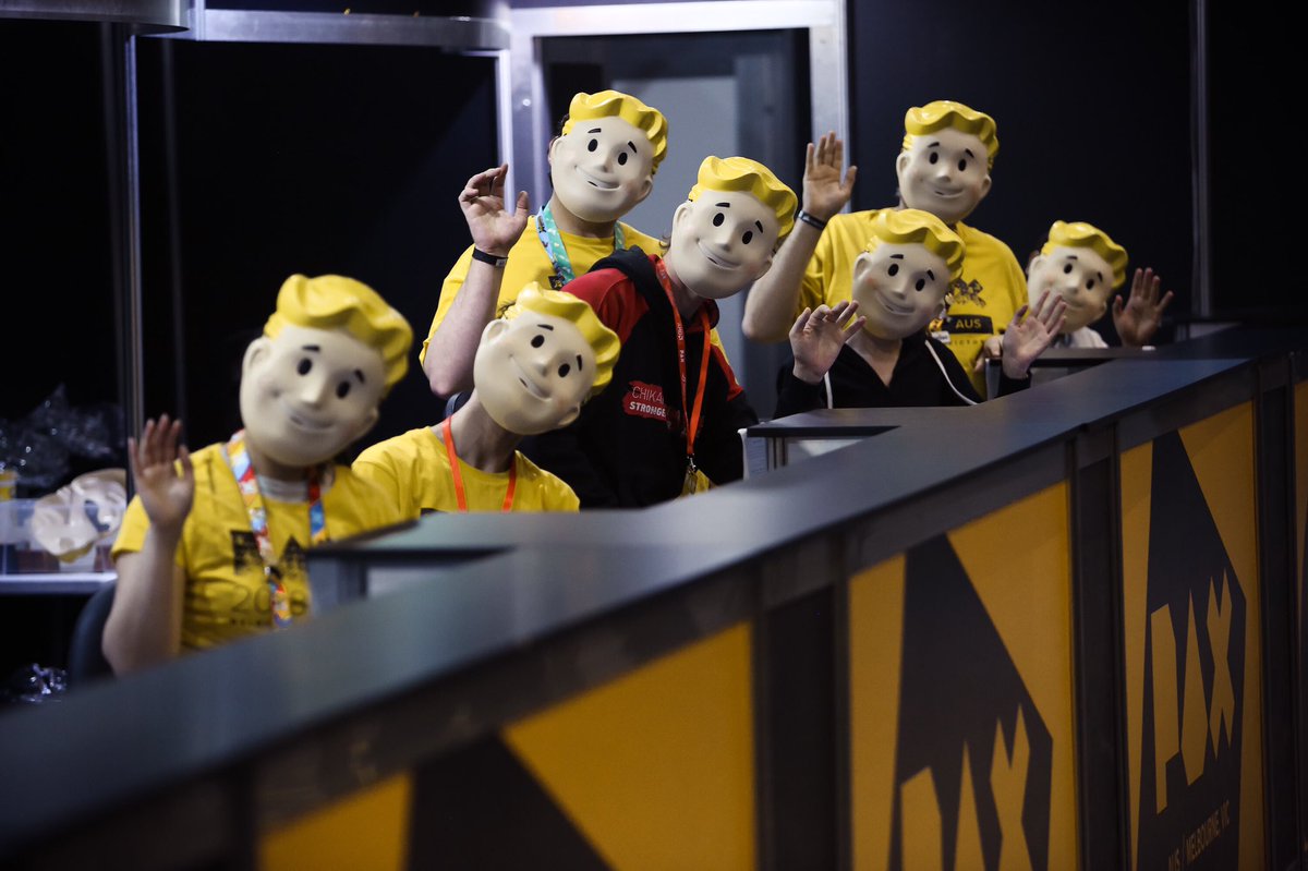 Dabe's tweet image. Most cursed image of #PAXAUS