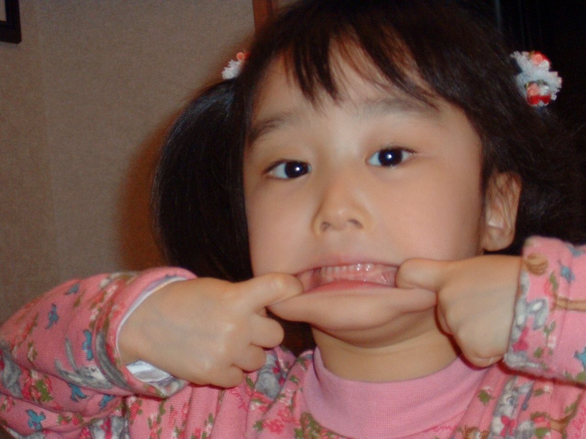 こんばんは！🌙
今日は4歳のお誕生日の時の写真を載せます😊💓
14年前ですね(笑)めっちゃ幼い😖❣️

#ビフォパ #ビフォーアフター