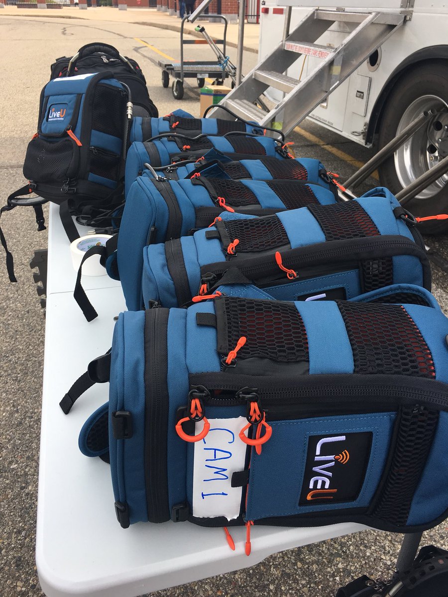 6 camera <a href="/LiveU/">LiveU</a> only football broadcast in Kent City MI for <a href="/FOXSportsDet/">@BallySportsDET</a> Oh technology 😳