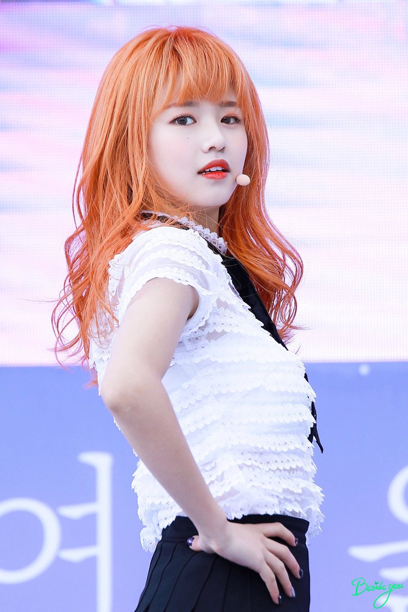 BesideNature's tweet photo. 181027 여행페스타 4pics

추운 날씨에도 가가님 미모는 열일 중🧡

#네이처 #NATURE #가가 #GAGA
#알레그로칸타빌레 #기분좋아
@nature_nchworld https://t.co/4pC33kezWR