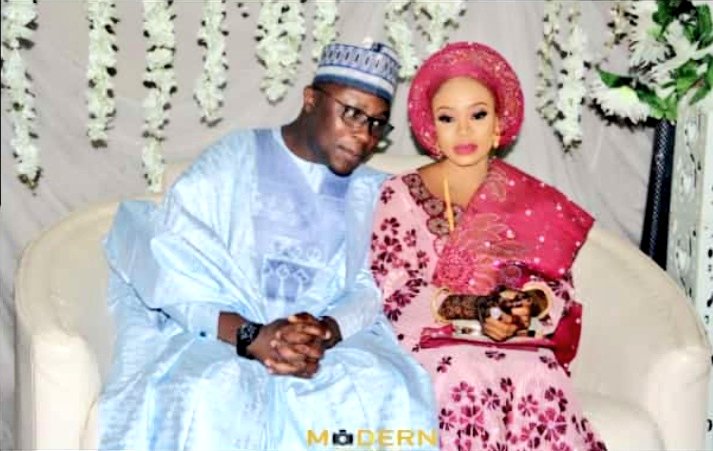 gdgkano's tweet photo. It is official, our very own founder, mentor, boss, friend, brother, manager, lead, veteran tech-evangelist, and lean-startup advocate of the highest order is graduating from Single to Married status on 27/8/18.

Retweet to Congratulate our Boss https://t.co/gEyN3sUtPF