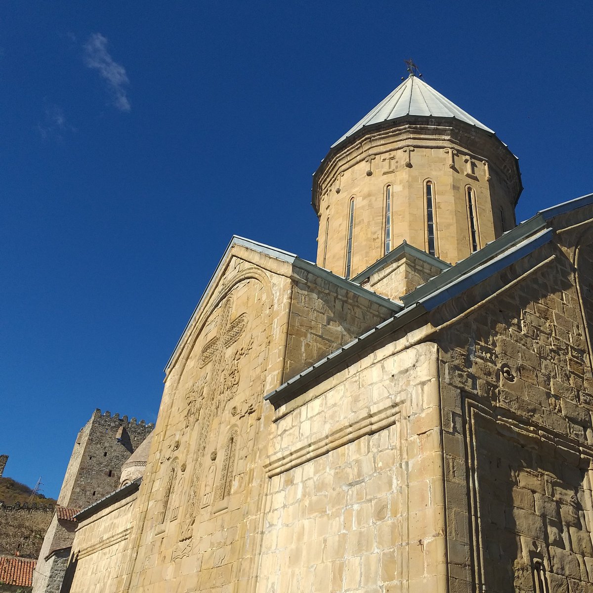 Tour2GeorgiaCom's tweet image. 📩 Please, contact us for detailed tour information and price.
Contact@tour2georgia.com
+995 595 09 09 93
Tour2Georgia
#traveling #tbilisi #tourism #ananuri #summertrip #hiking #camping #tour2georgia  #georgia #trip #travel #tour #tripadvisor #tourist #путешествие