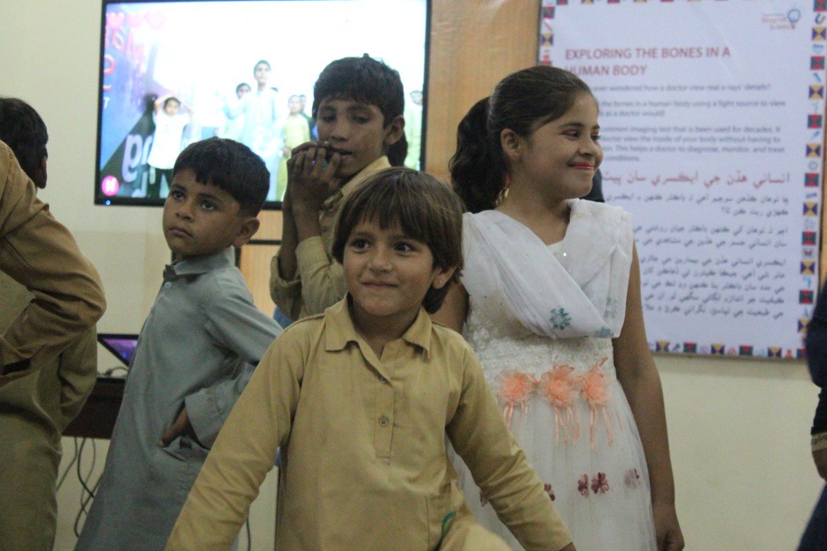 WonderTreeCo's tweet photo. Happy faces at #TDFMagnifiScienceThar Exhibition π
There's so much potential in areas like #Tharparkar if these children are given proper and quality #STEM education! We're totally loving how instantly they show affinity towards #technology. https://t.co/cg8h6LpZSj
