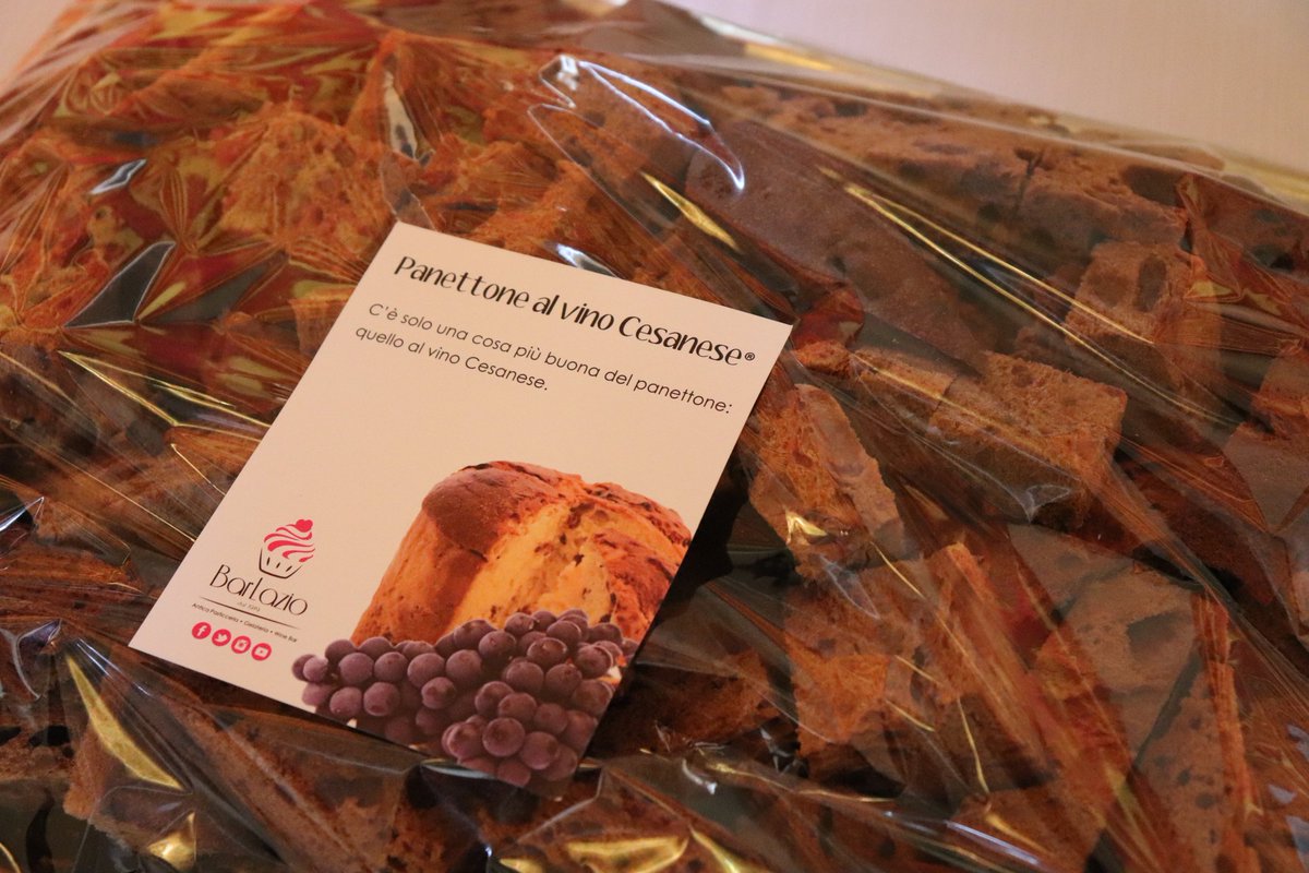 discoverplaces1's tweet photo. Le dolci creazioni del #barlazio di #Serrone 🍰, tra cui spicca l'eccellenza del panettone al Vino #Cesanese ❤️
#incontrieracconti #cesanese #Slowfood #terredelcesanese #27ottobre https://t.co/LLyefXlDrh