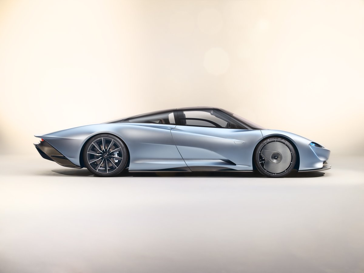McLarenAuto's tweet photo. Every line, every curve is there for a reason. A 5.2m carbon fibre body is key to our most aero-drag efficient road car…ever. 

#Speedtail – like no other. https://t.co/XyCqPDpYyP