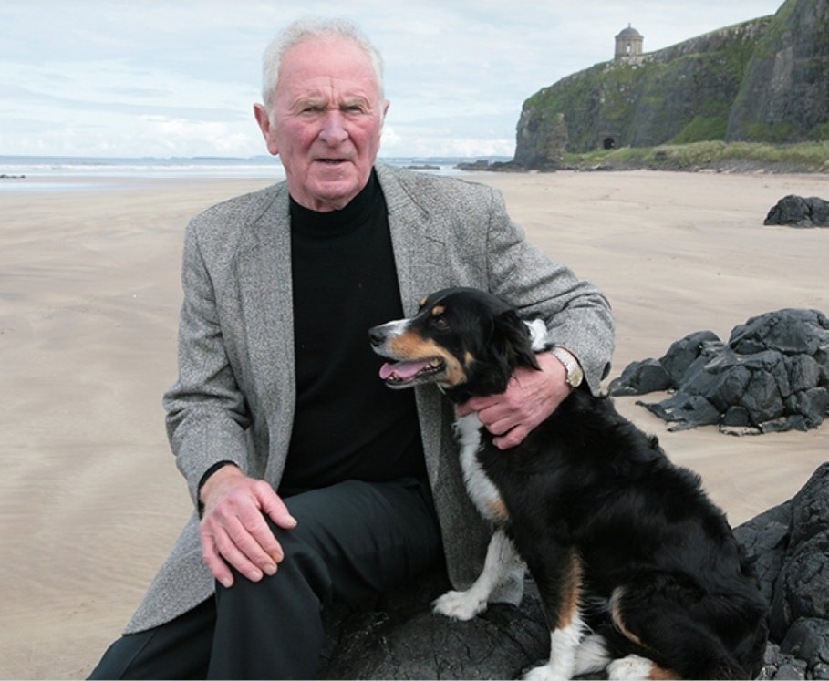 Happy 86th Birthday to Northern Ireland footballing legend Harry Gregg   