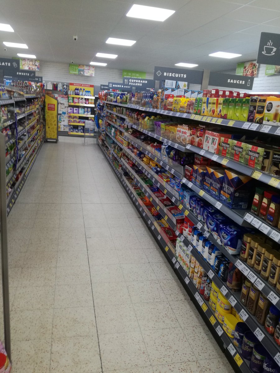mattelliott984's tweet photo. We have created a very customer friendly store with a great layout to support the shopping experience,large aisles and space help with access to the Postoffice and great promotional stacking deals.👍 https://t.co/iZoi4lWxp7