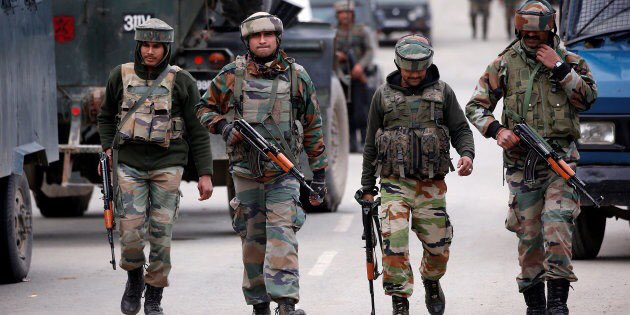 tsrawatbjp's tweet photo. भारतीय सेना की पैदल सैनिकों की इकाई ( #InfantryDivision ) के 71वें स्थापना दिवस पर समस्त वीर सैनिकों और उनके पराक्रम को शत शत नमन। पैदल सेना युद्ध में महत्वपूर्ण भूमिका निभाती है, इसे क्वीन ऑफ द बैटल भी कहा जाता है।
#InfantryDay @adgpi https://t.co/AowJFqdYsF