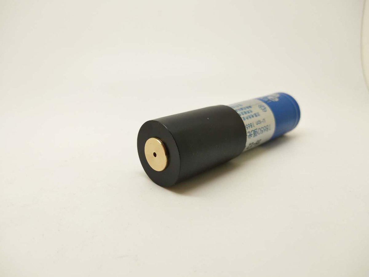 hotcigcom's tweet photo. 18650 to 20700 battery adapters here. You need this,,,lol.. https://t.co/pV9cva0QwI