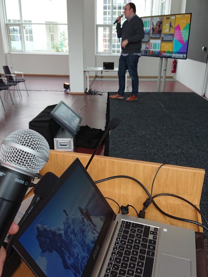 Le plus dur ce n'est d'atteindre l'objectif, mais de se lancer, se mettre en mouvement #vol1830 #pkliege <a href="/NicolasSacre/">Nicolas Sacré</a>