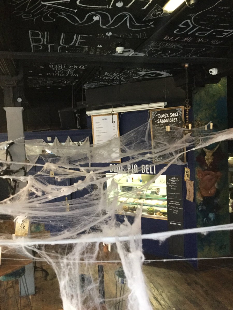 The Blue Pig Mcr 🐝 tweet media