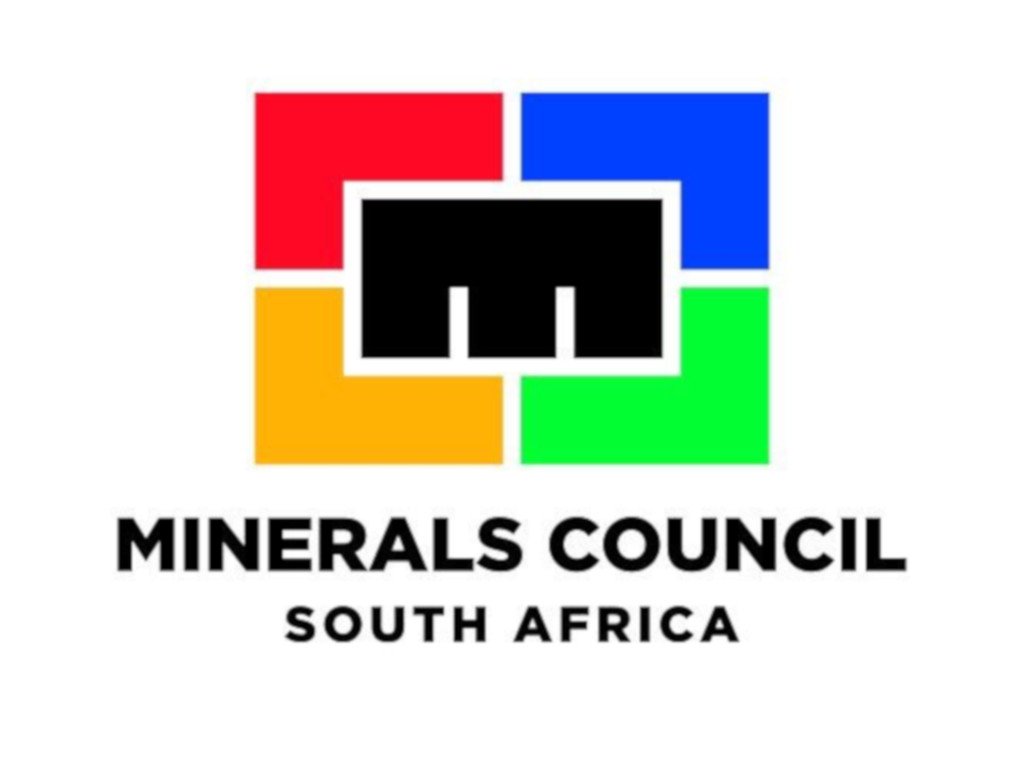 SABreakingNews's tweet photo. Minerals Council congratulates finalists in #IsidingoDrillDesignChallenge. https://t.co/NCmL1hZ9rU #Fermel #HPE #Novatek https://t.co/twq96oVkWM