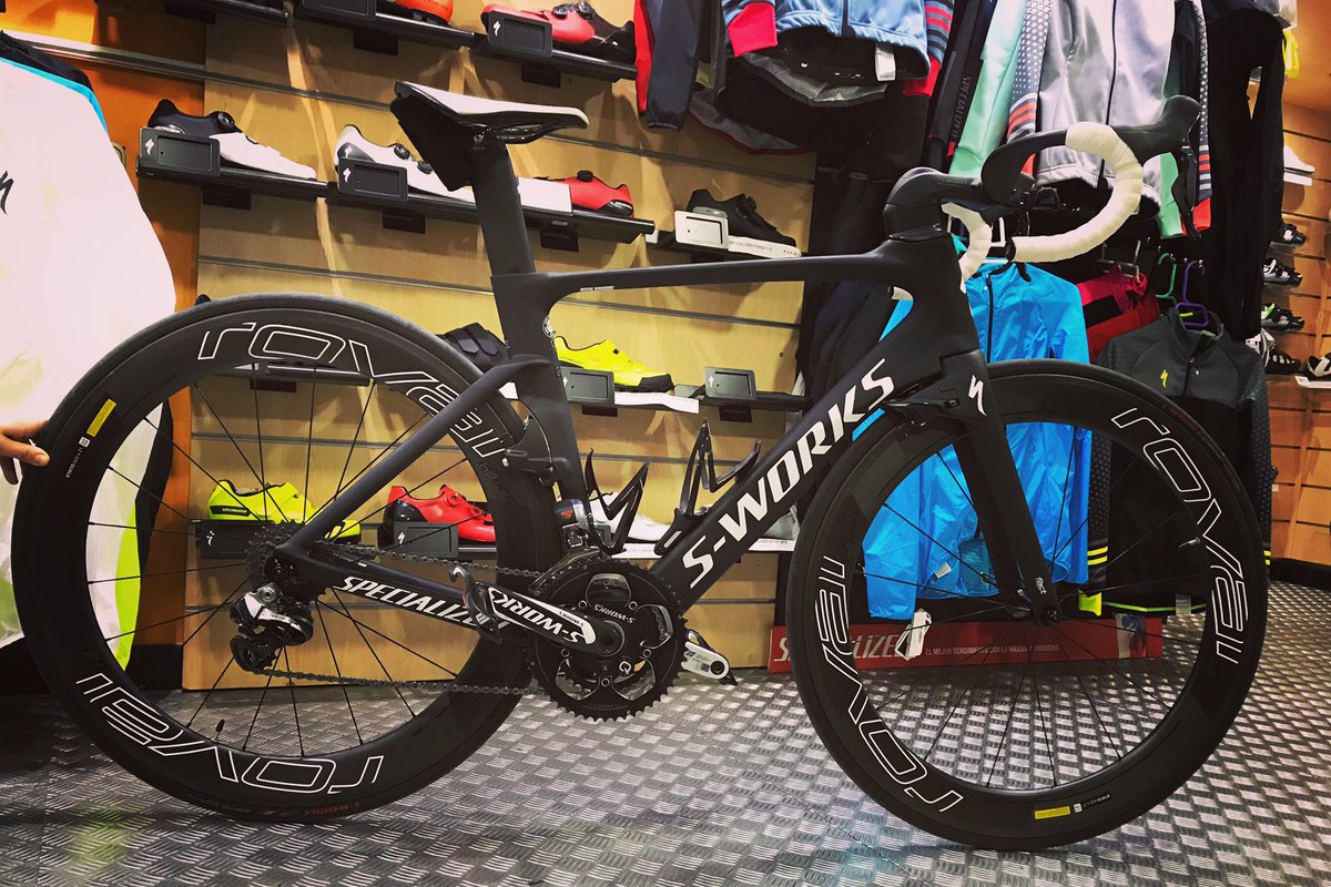 Bici seminueva Specialized Venge Vías con Duraace Di2 , 4.300€ 

#venge #vengevias #specialized #bike #ciclismo