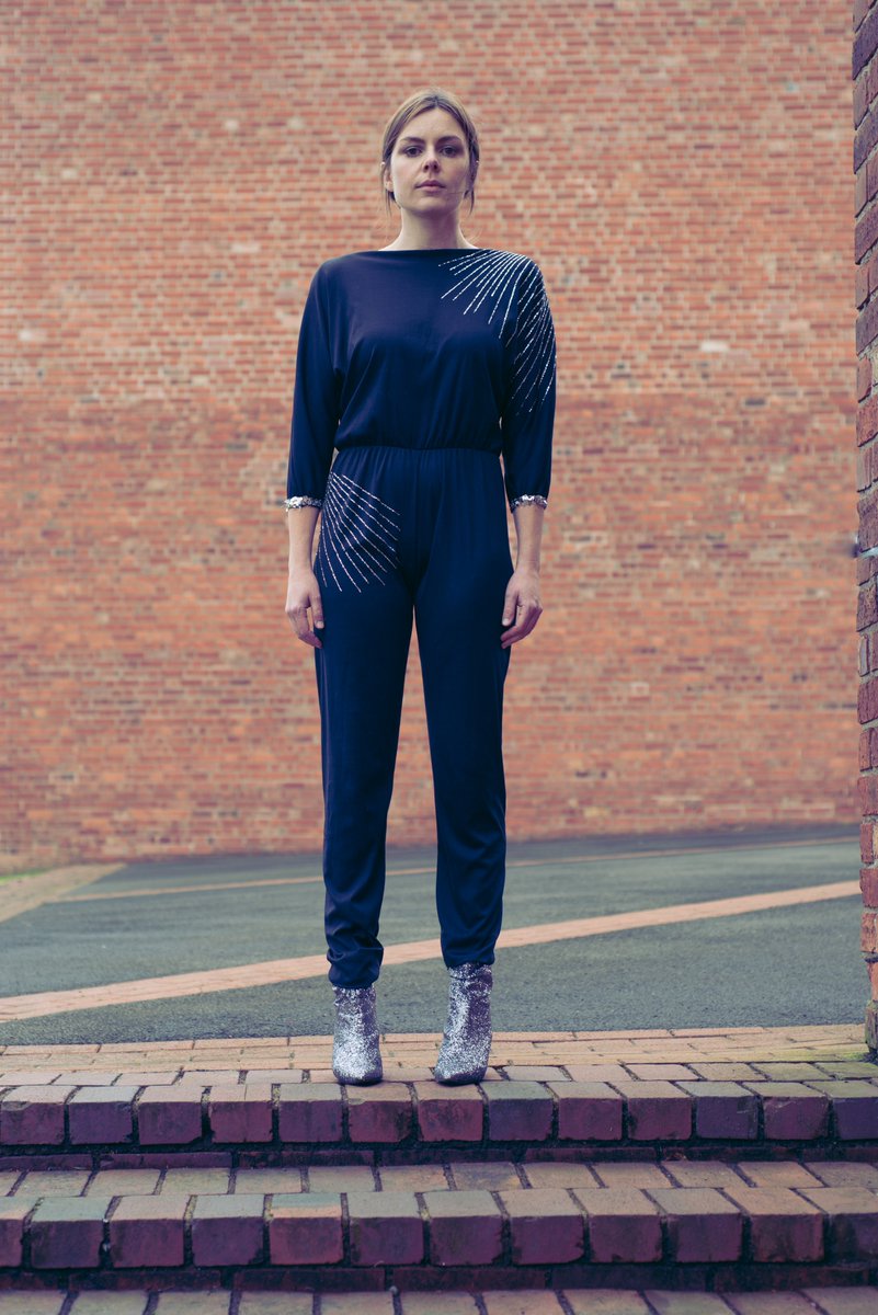 The 5th act to be announced for #XmasBaublesIX is @jillohsullivan -founding member of <a href="/sparrowworkshop/">Sparrow and the Workshop</a> &amp; <a href="/BDY_PRTS/">BDY_PRTS</a>. Uptight &amp; soulful with a smear of gut-bucket Blues, Jill's solo material will have the hairs standing on the back of your neck on 15/12 Tix: lostmap.com/tickets/kid-ca…