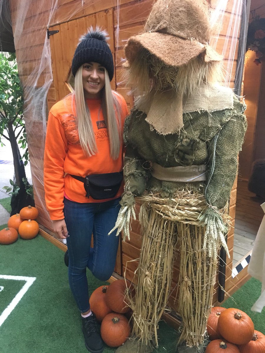 Join <a href="/ACAmodels/">ACA Models</a> at the annual <a href="/Victoria_Square/">Victoria Square</a> pumpkin patch until 6pm today 🎃
#VSQHalloween #pumpkinpatch