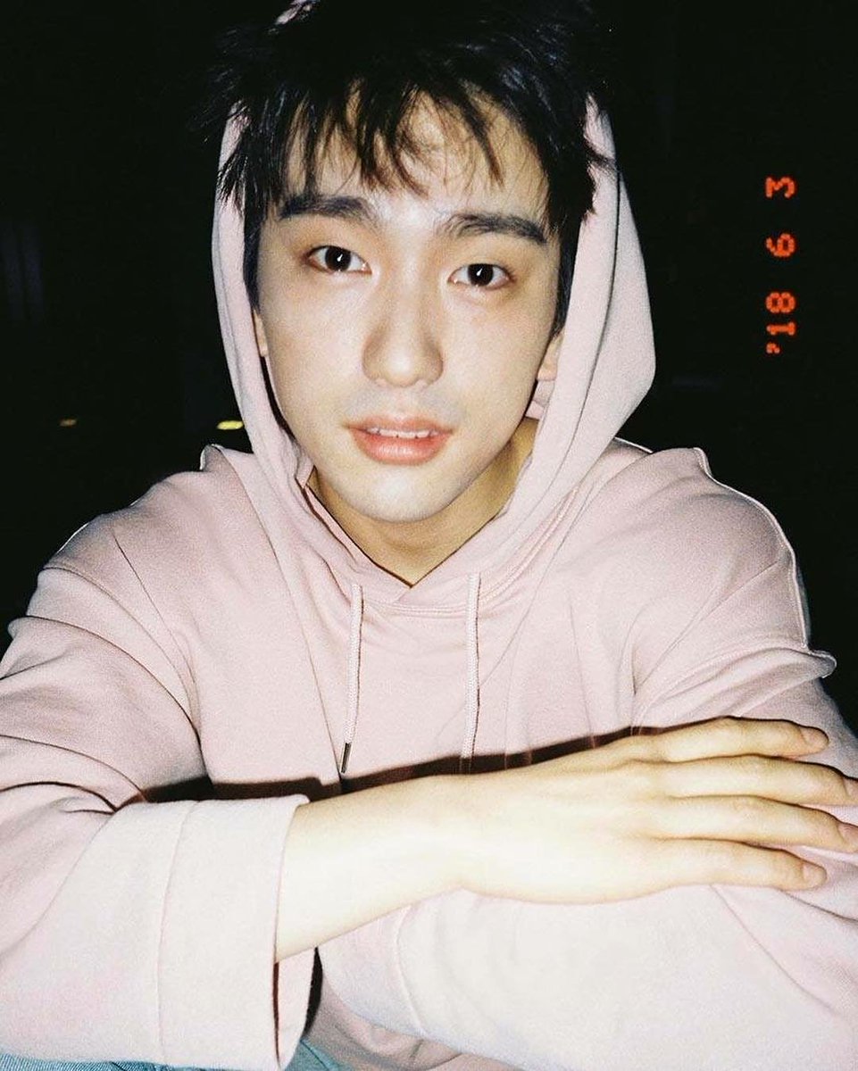 medefyu's tweet photo. พิจินยองคิลชั้น https://t.co/UIPFiteHpq