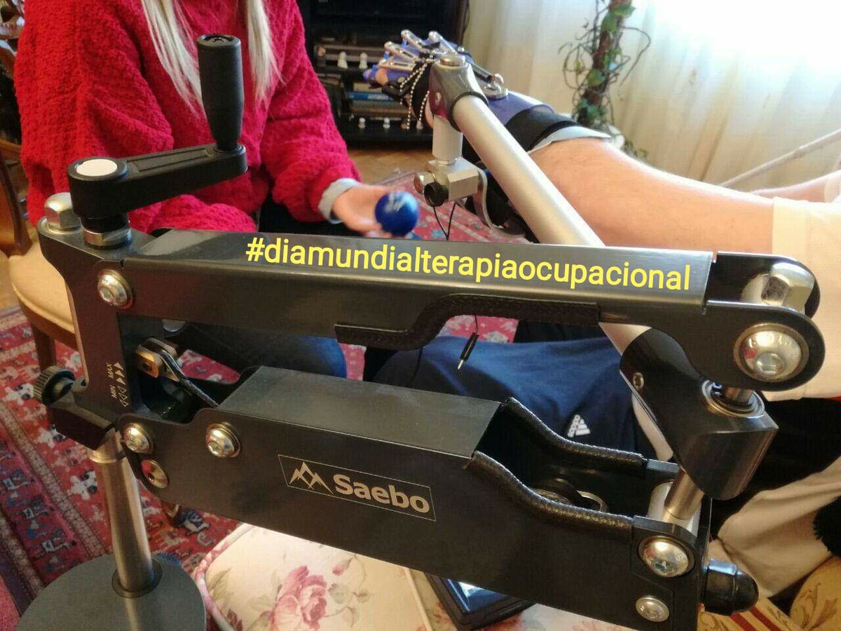 josmsTO's tweet photo. @Sarita_TO @alainsola @aicuesta @BelenSaldana @35_adomingo @DulceRomeroAyus @jlabeledo @COPTOCAM Terapia ocupacional es conseguir que las personas sean más felices, autónomas e independientes y la promoción de la participación en ocupaciones para una vida más saludable (😁casi nada😁) #diamundialterapiaocupacional 
#terapiaocupacional https://t.co/D3Y1NOX6oR