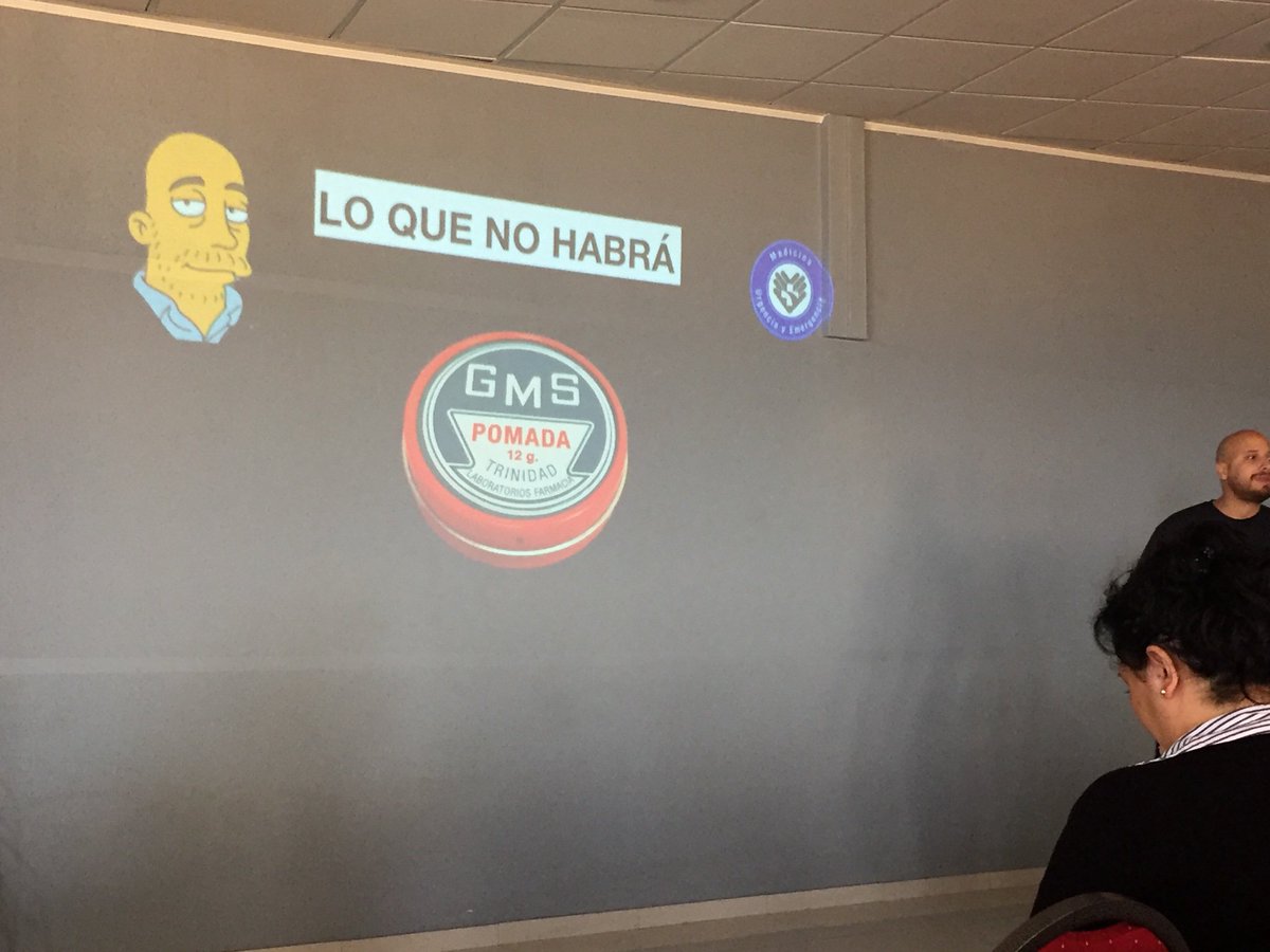 JimmyJohans's tweet photo. No se vende la pomada ! @MUE_14  @eMUEaprender  #iquique #colegiomedico https://t.co/jxsCzf1IpJ