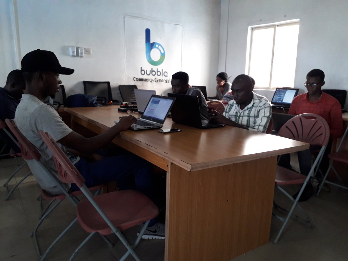 pachukundah's tweet photo. We've gathered young chaps from PH to take the 30Days JS challenge by @wesbos at our hub @BubbleiHub 

Organised by @techphc https://t.co/A2P1cmaquG