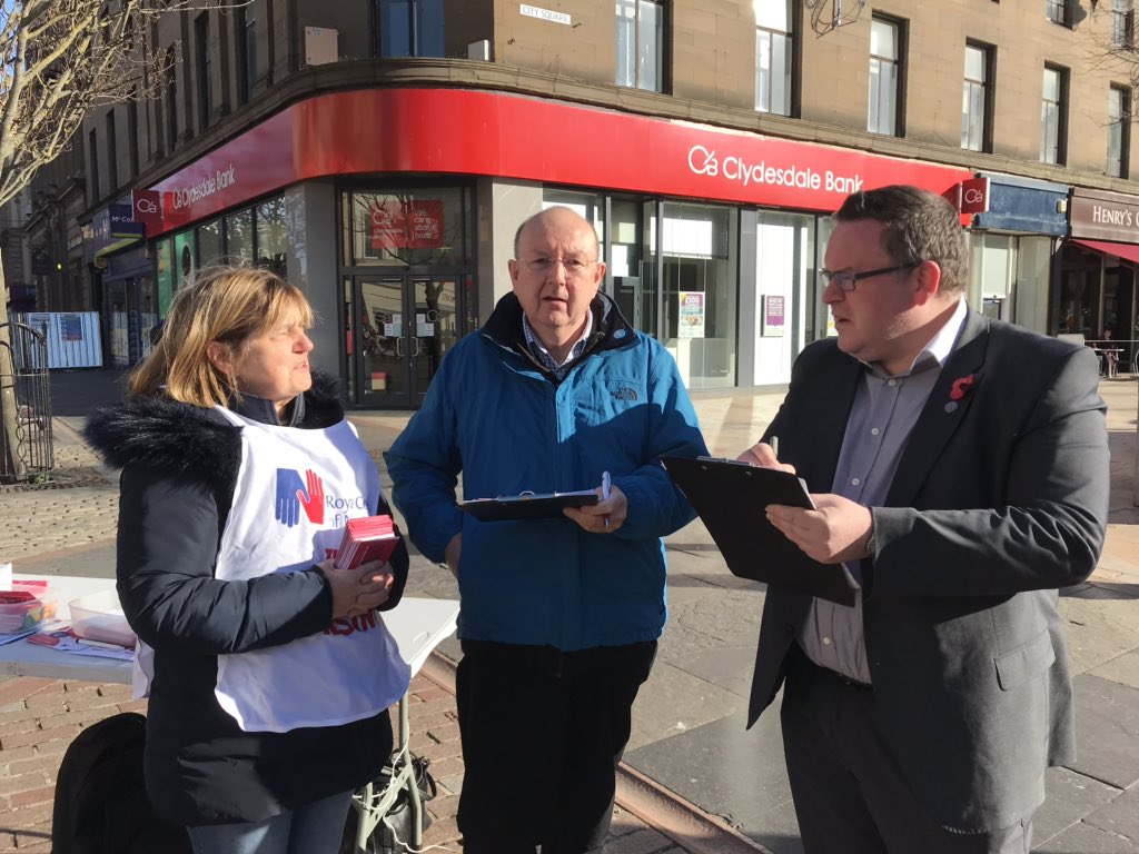 martin macgregor (@martmcgrgr) on Twitter photo <a href="/rcnscot/">RCN Scotland</a> <a href="/theRCN/">The RCN</a> <a href="/RCN_Tayside/">RCN Tayside Branch</a> <a href="/billabowman/">Bill Bowman 🏴🇬🇧</a> @phil4theferry sign up to the #AskForMore campaign in Dundee. Thanks for your support. <a href="/rcnscot/">RCN Scotland</a> <a href="/theRCN/">The RCN</a> <a href="/RCN_Tayside/">RCN Tayside Branch</a> <a href="/billabowman/">Bill Bowman 🏴🇬🇧</a> @phil4theferry sign up to the #AskForMore campaign in Dundee. Thanks for your support.