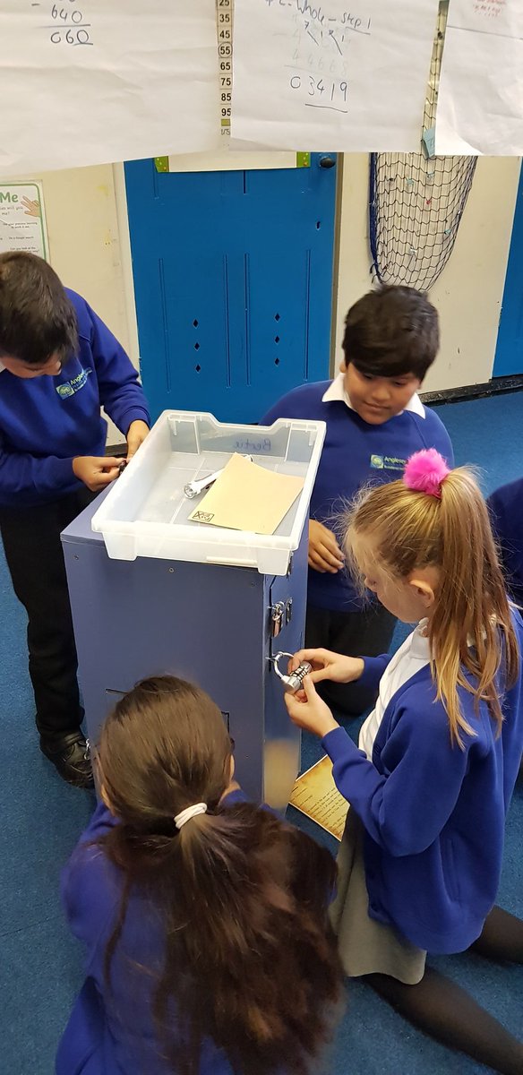BoxPlex's tweet photo. Really made us smile receiving such good feedback from the children in Year 5 at Anglesey Primary Academy.
We had such good fun and you all worked really hard. Can t wait to see you all again!
#plexbox #creativelearning #School #keepthecuriousityalive #awesomeness https://t.co/NONKD04j5Q