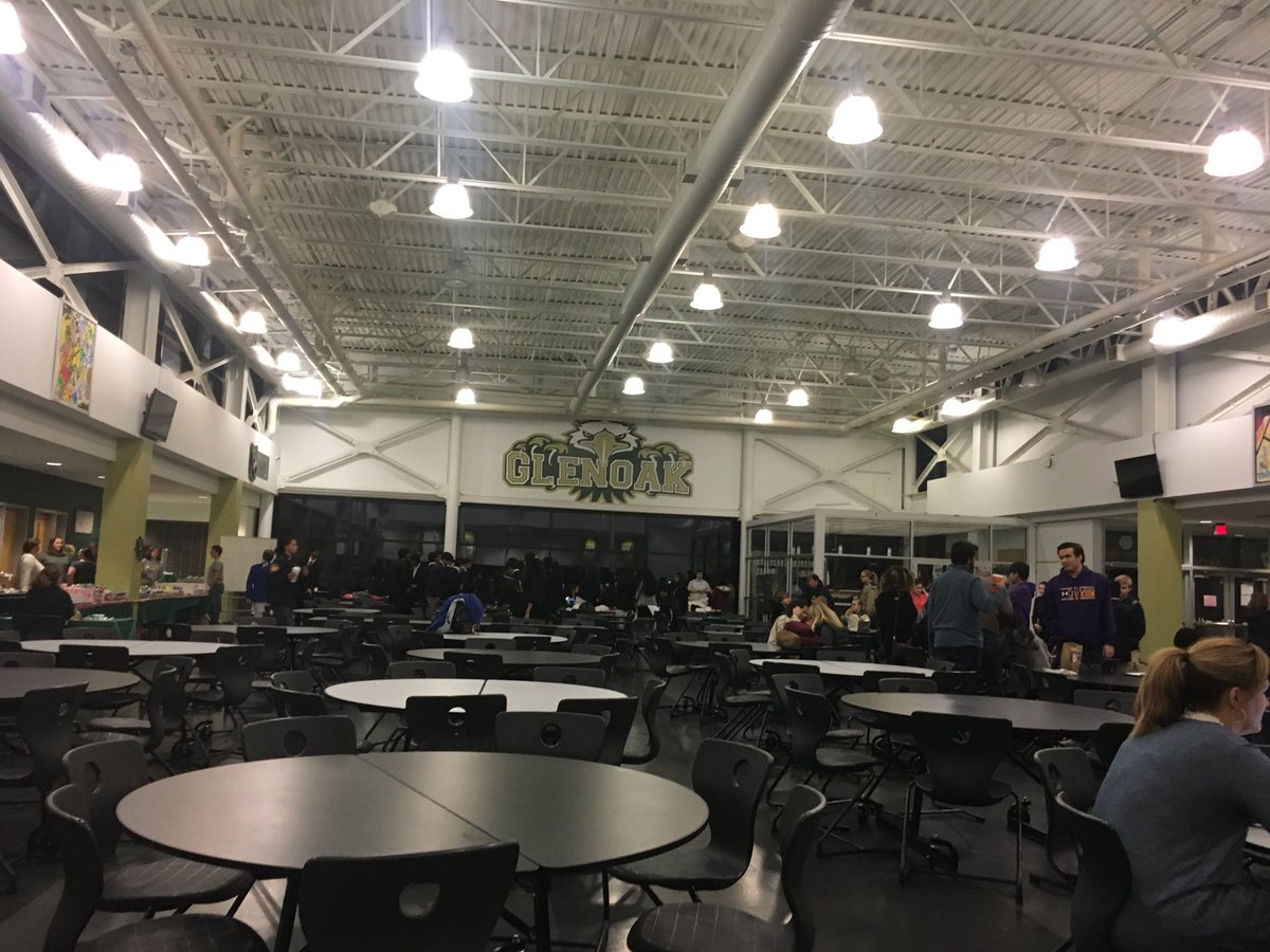 KQuall's tweet photo. Good luck to @medina_debate today as they compete in their first tournament of the year in Ohio #upearly #reasonwell https://t.co/VMcVFkNnMa