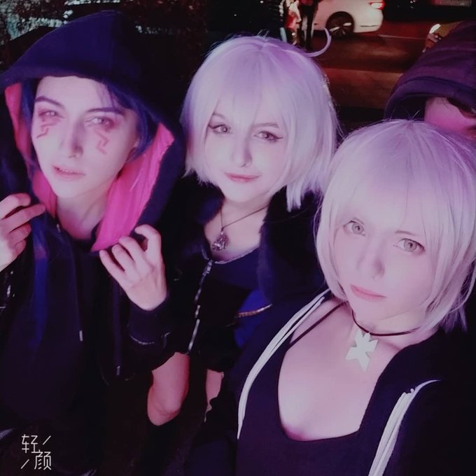 Twitterのコスプレ画像15