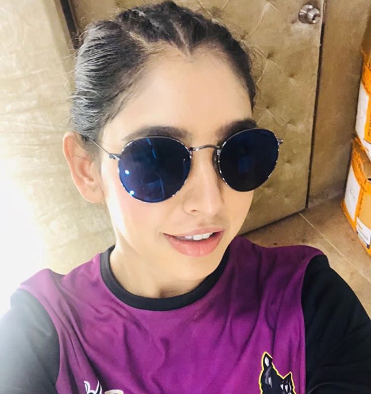 nitifanmily's tweet photo. #NitiTaylor look for Day 2 of #TPL2018
#TplTimberWolves https://t.co/15tnIjZK90