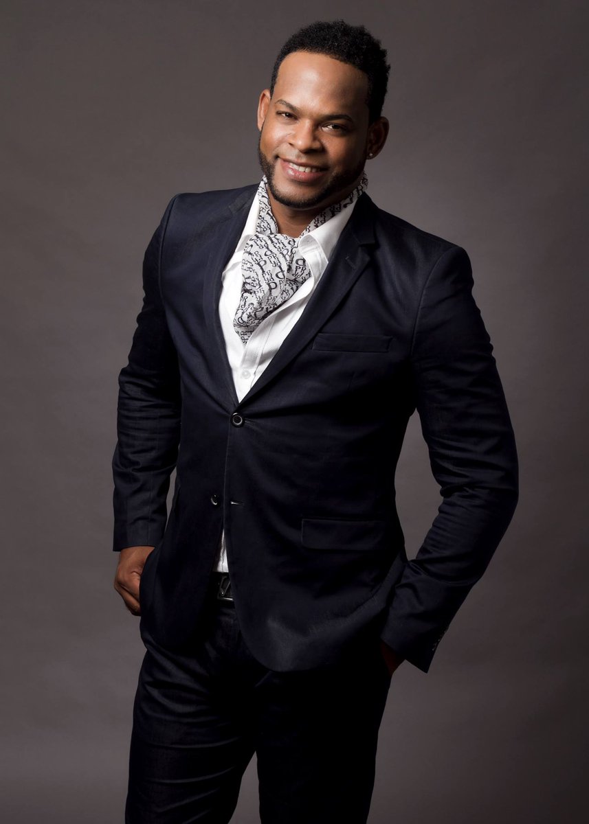 Es momento de escuchar en #LosDurísimos a <a href="/YIYOSARANTE/">YIYO SARANTE</a> con "Me vas a extrañar" (justo en el corazón) 

Avanza el conteo de #LosDurísimos con <a href="/ricardoelryr/">Ricardo Ramirez ®️&®️</a>