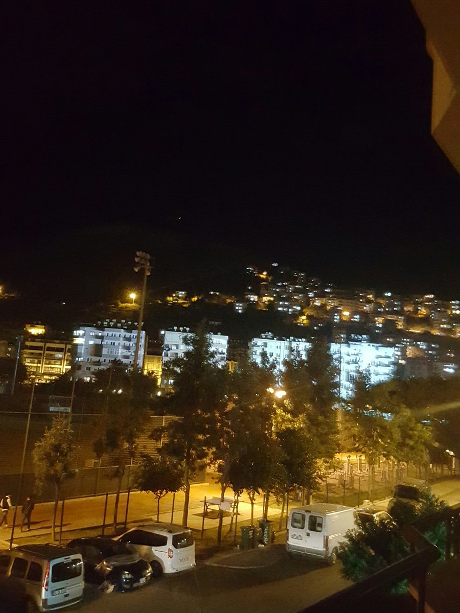 bedeninci's tweet photo. Uzaklarda olmak, uzaklara gitmek https://t.co/rgauBtX5Ys