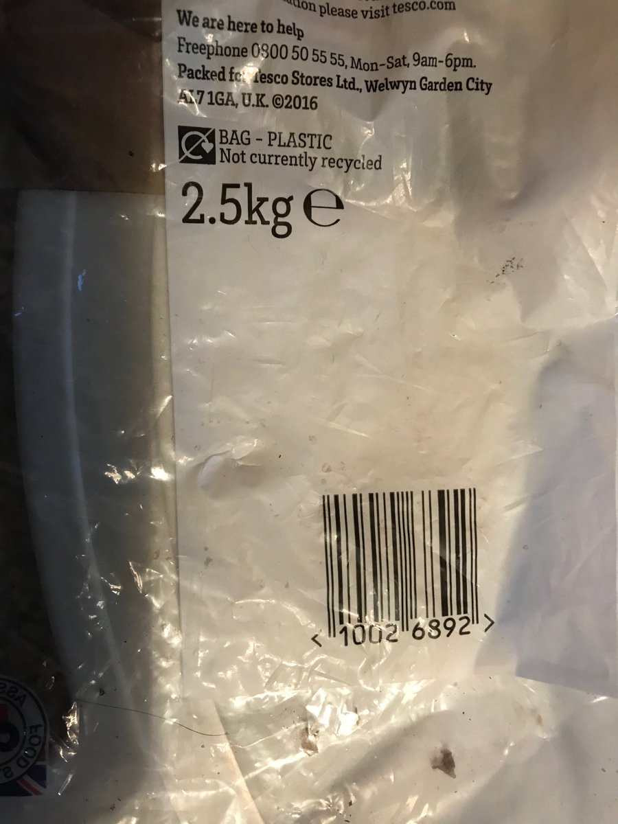 SimonHarding1's tweet photo. ⁦@Tesco⁩ Since watching #bbcblueplanet I have been noting how much #packaging is non recyclable. As a loyal #Tesco customer I urge you to tackle this with your supply chain to avoid #plasticpollution https://t.co/34XOfriBOR